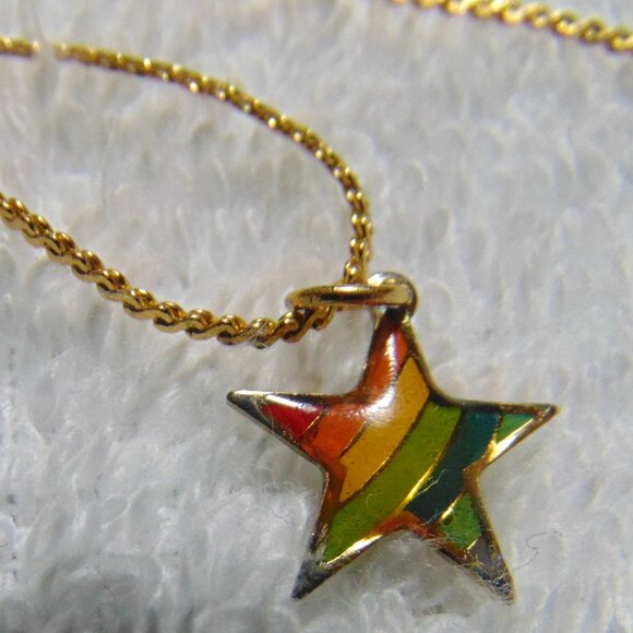 Vintage Rainbow Star with Gold Plated Back on Gold Chain Necklace - Picture 4 of 9